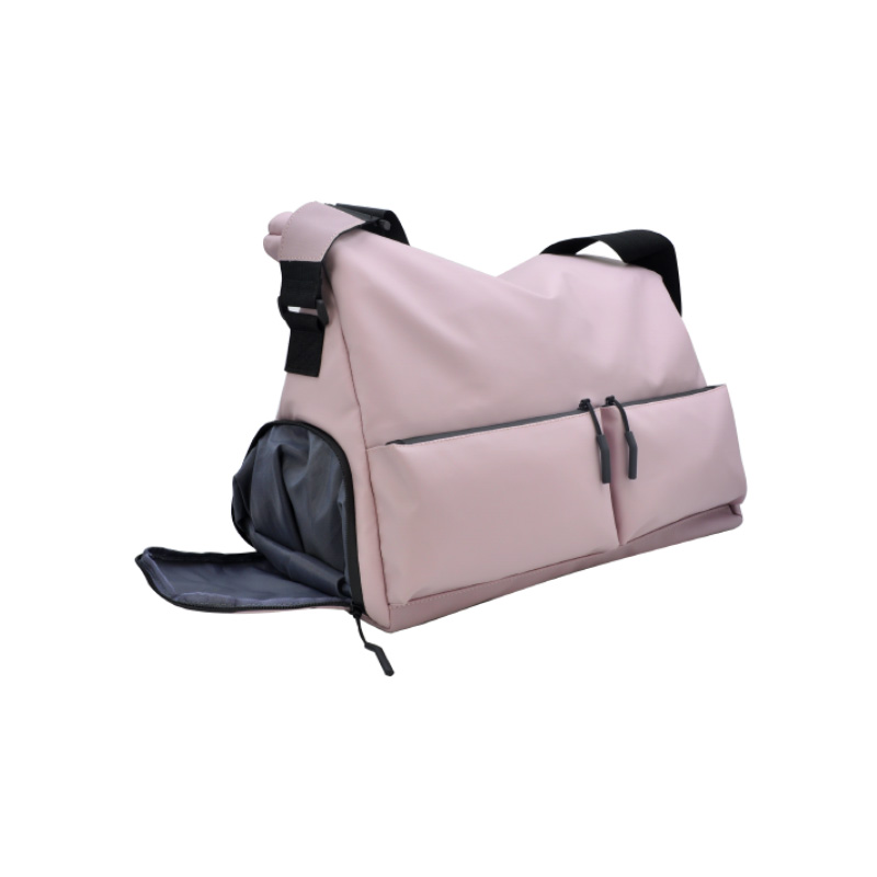 Functional 18 inch gym tote bag