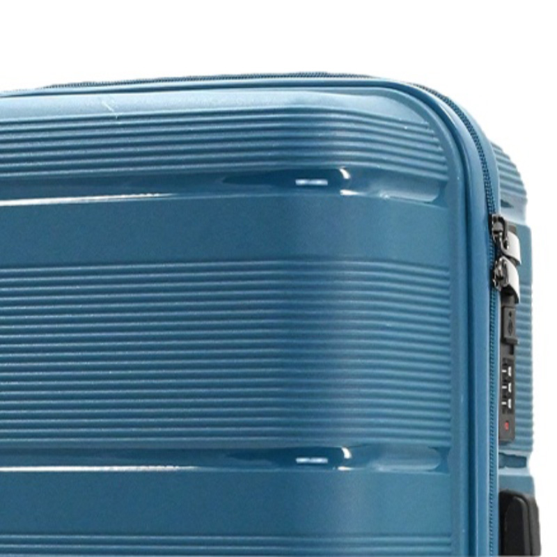 Custom lightweight luggage for travel