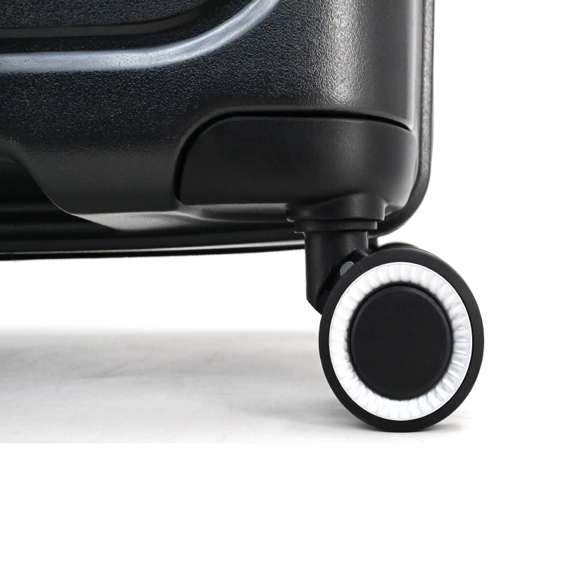 Customizable lightweight travel suitcase