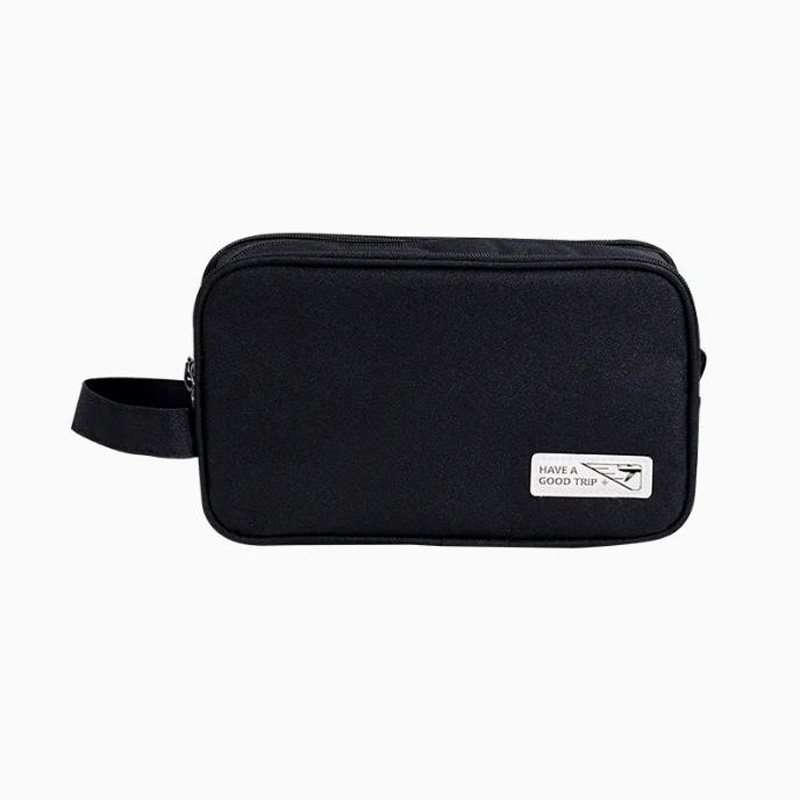 Custom-designed cosmetic bags manufacturer